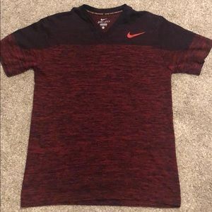 Men’s Dry Fit Nike Shirt